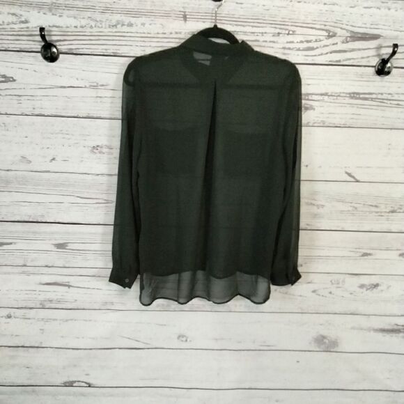"Ambiance apparel" woman's blouse  - Picture 4 of 6